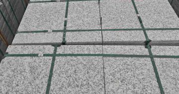 阳江芝麻白大花地铺