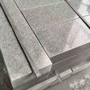 阳江芝麻灰 芝麻白 路牙石 路侧石 马路牙子