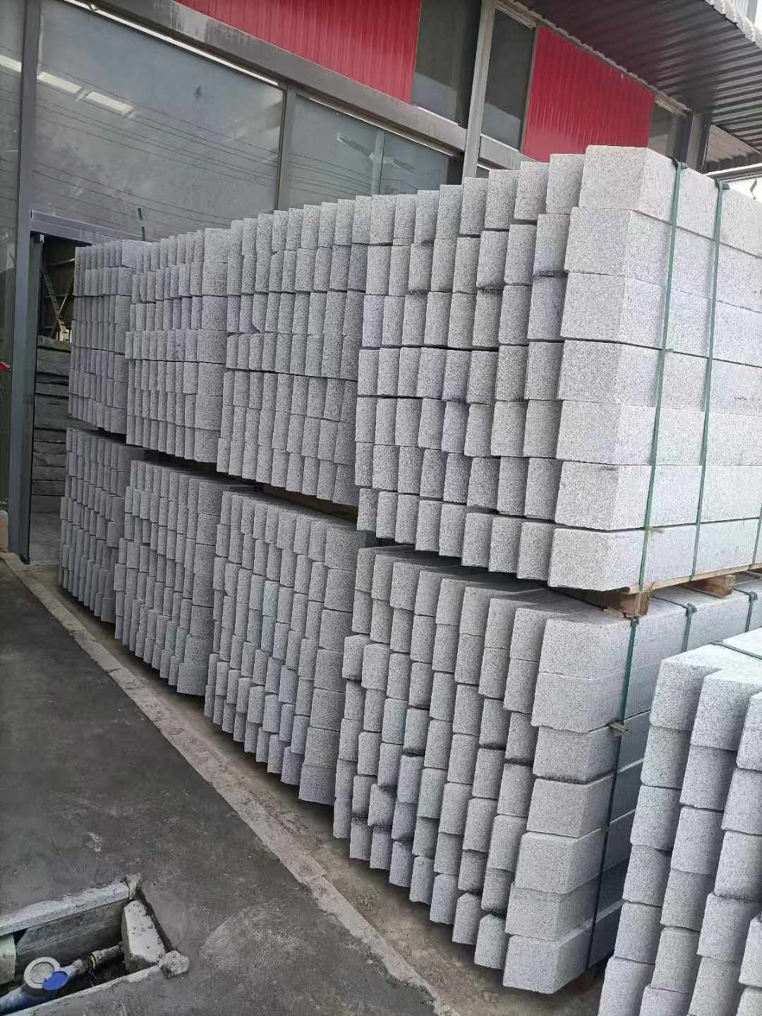 阳江芝麻白树围石 树池