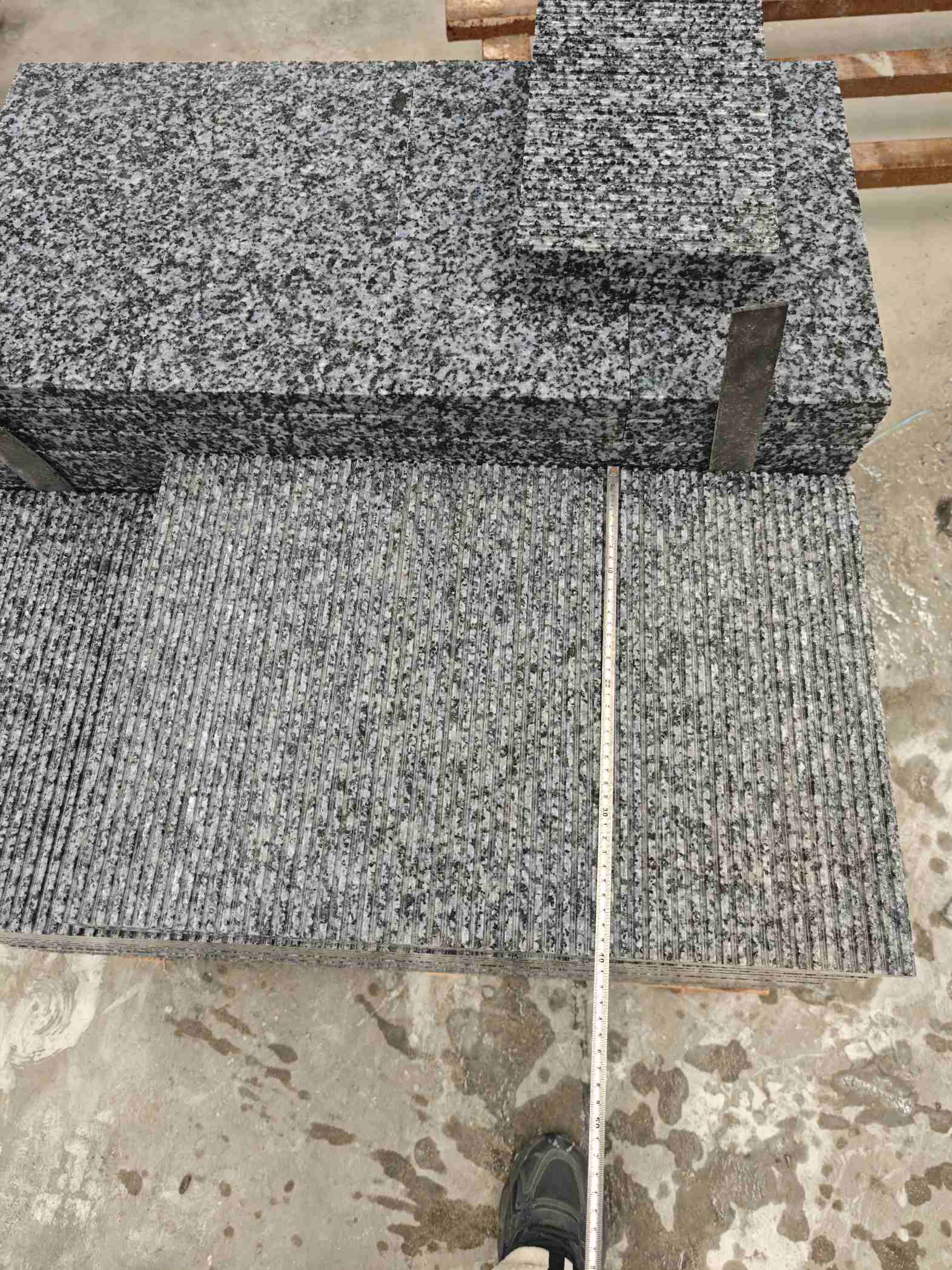 阳江芝麻黑拉丝面