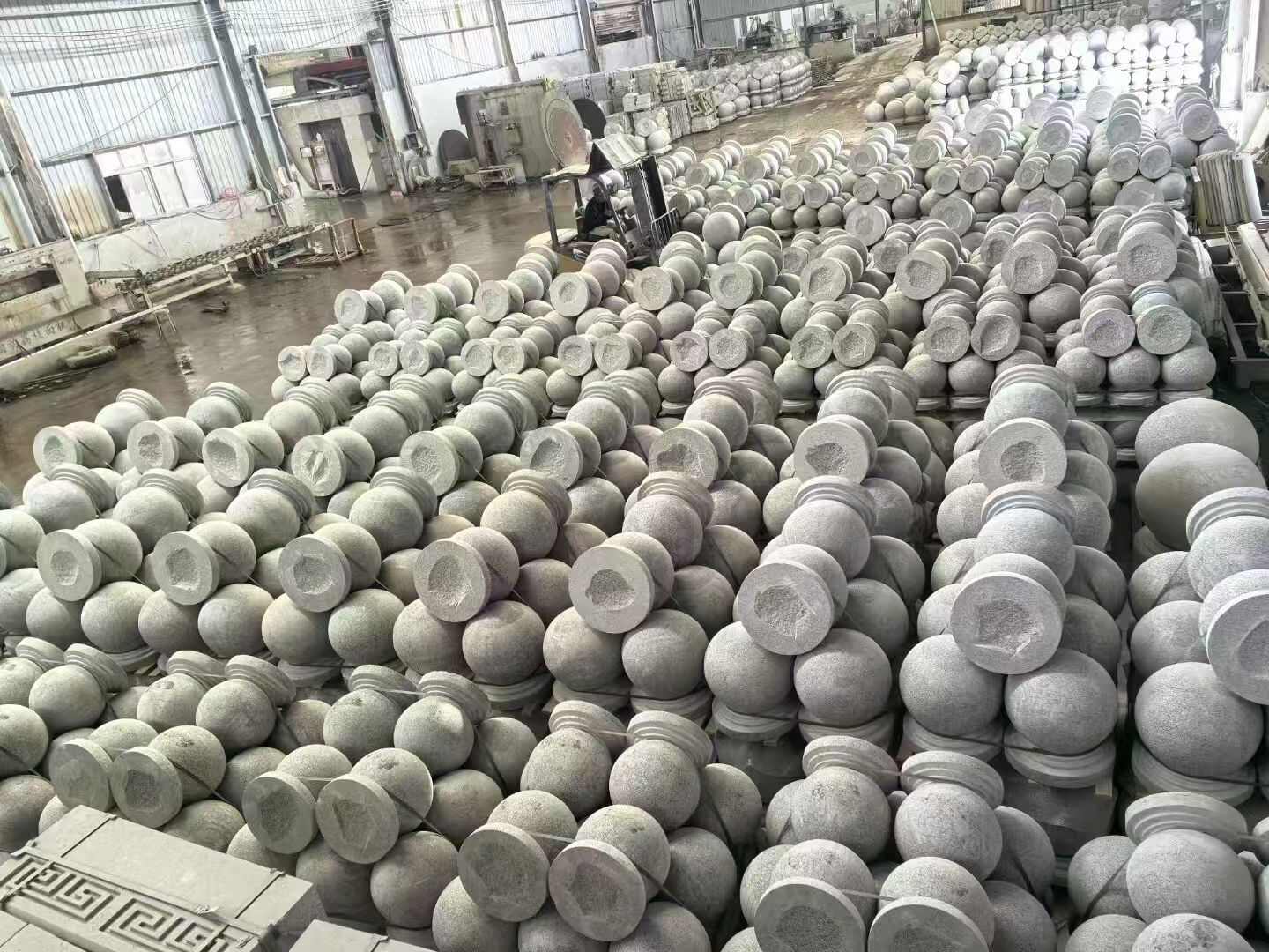 阳江芝麻白圆球 石球 挡车球